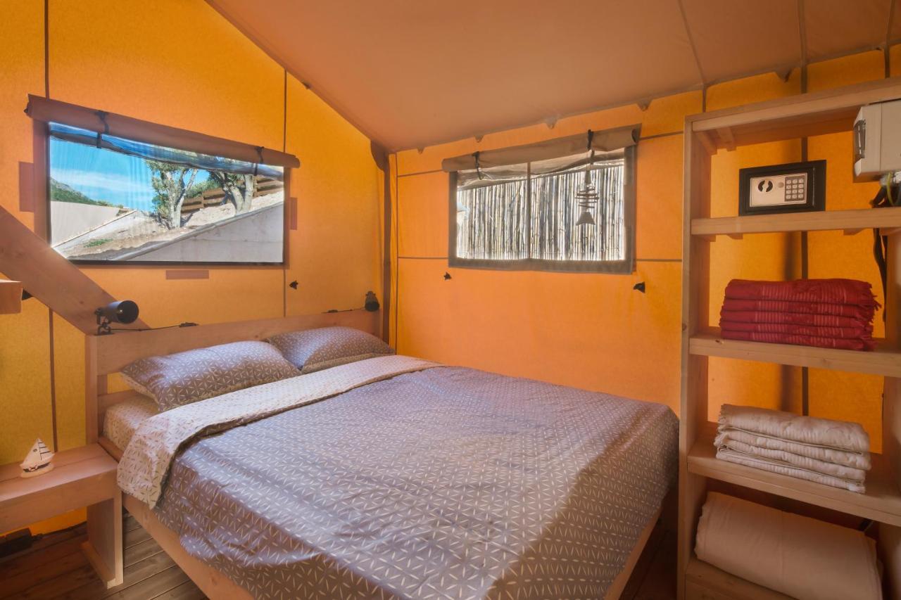 Sea Glamping Hotel Kotor Buitenkant foto