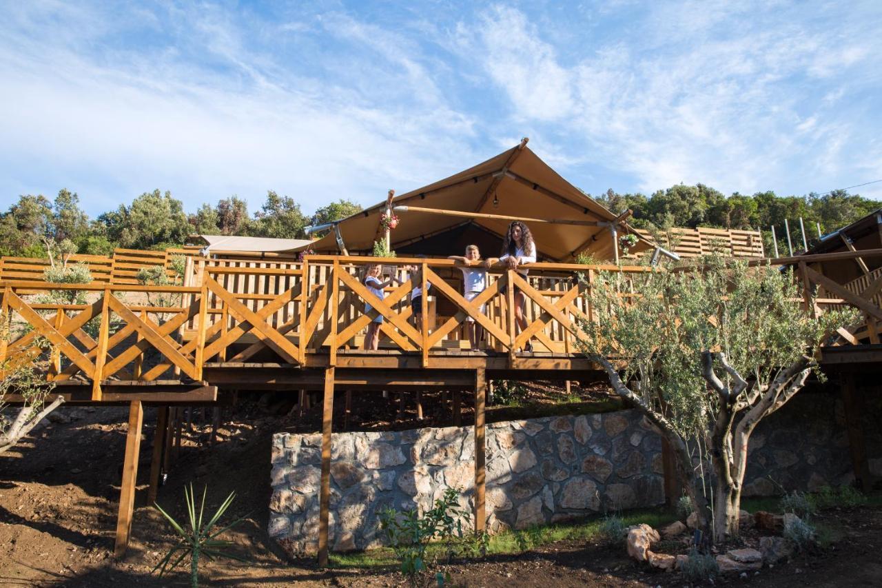 Sea Glamping Hotel Kotor Buitenkant foto