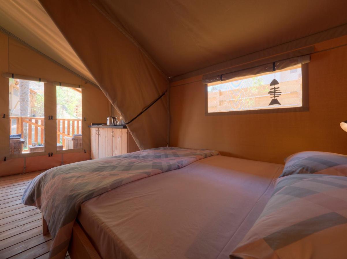 Sea Glamping Hotel Kotor Buitenkant foto