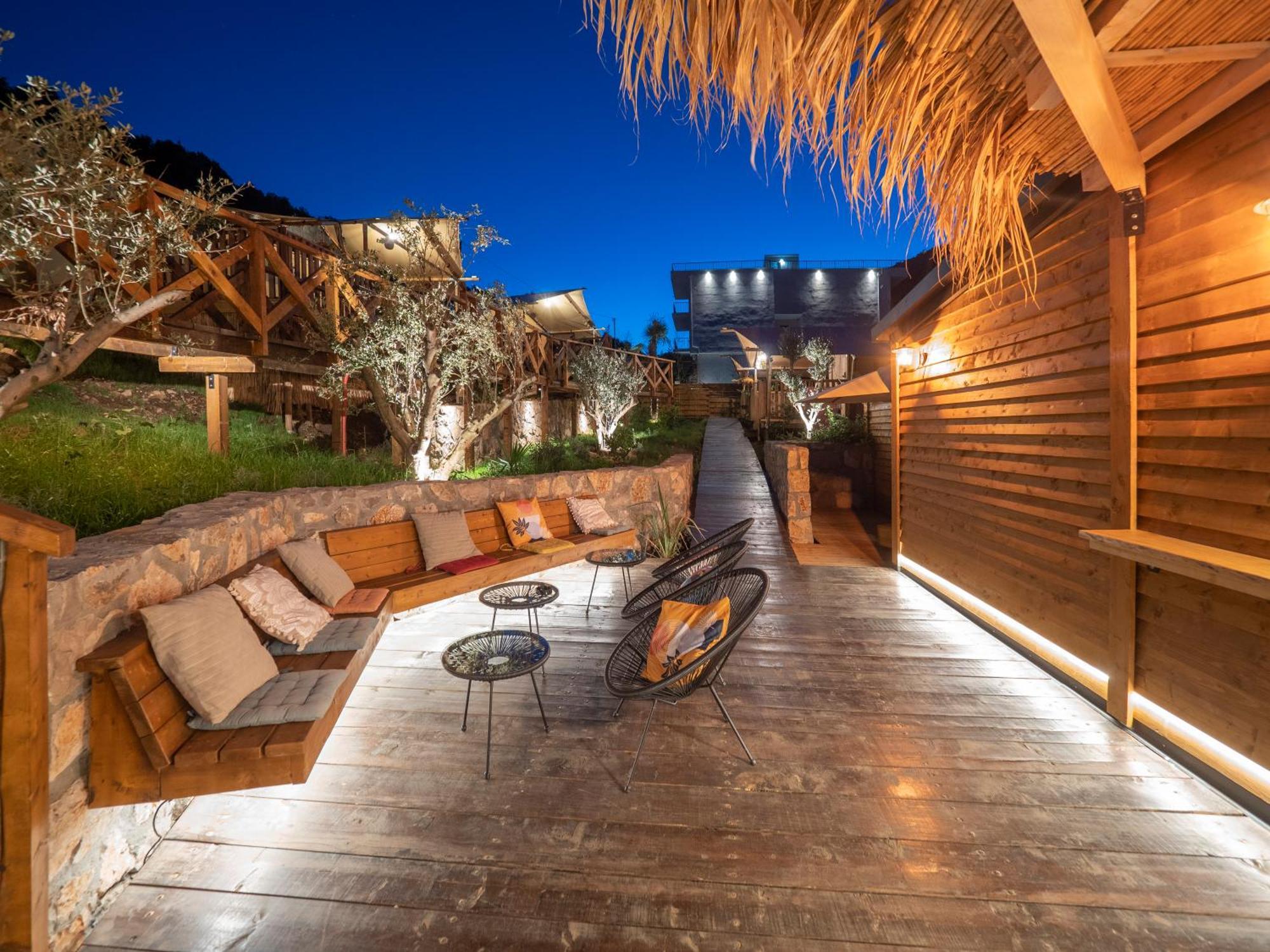 Sea Glamping Hotel Kotor Buitenkant foto