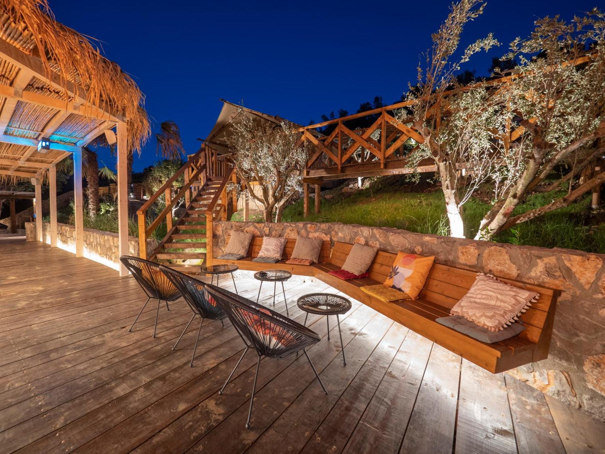 Sea Glamping Hotel Kotor Buitenkant foto