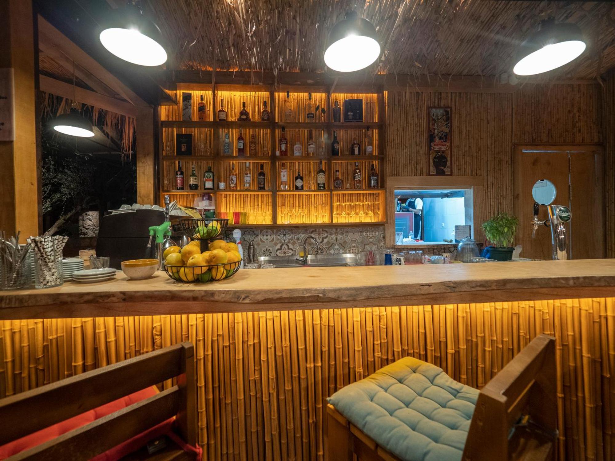 Sea Glamping Hotel Kotor Buitenkant foto